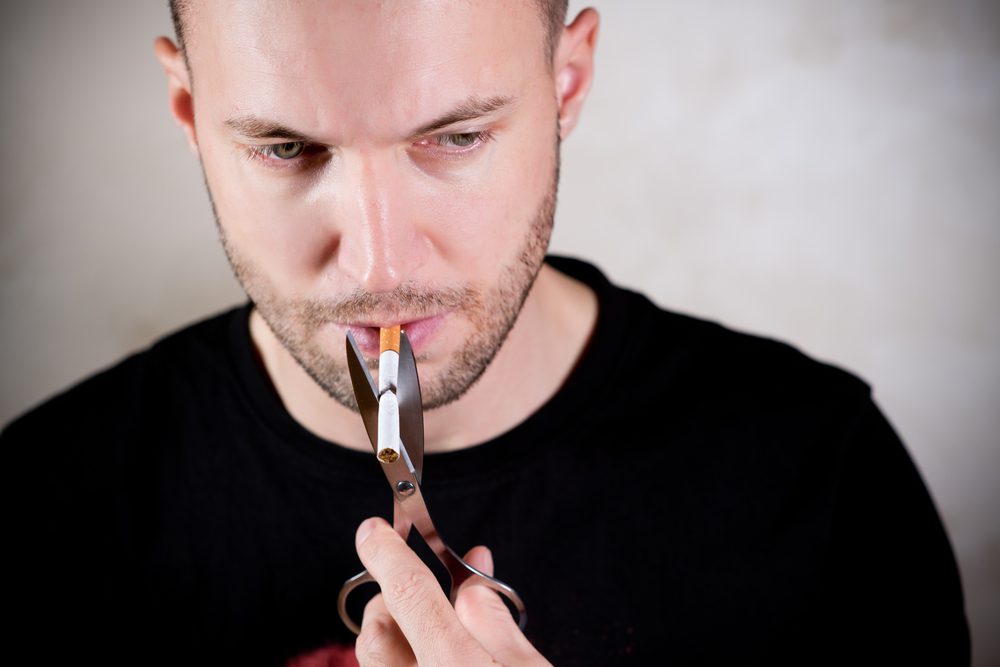 Scopri di più sull'articolo <strong>TUMORI IN AUMENTO IN ITALIA. COEHAR: “SERVONO POLITICHE DI RIDUZIONE DEL DANNO DA FUMO” </strong>